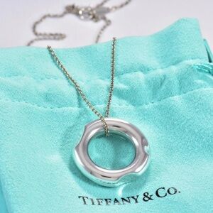 Tiffany & Co RARE 💯%Auth Frank Gehry Circle Tube Torque Necklace w/Pouch ✨EUC✨